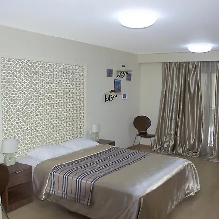 Sunrise Apartament *